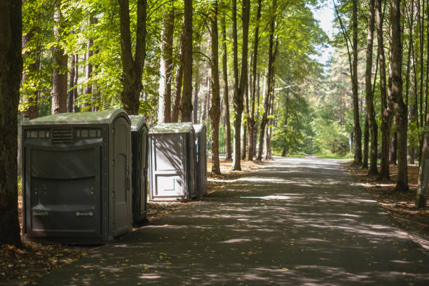 Sanitation services for porta potties in Edwardsville, KS